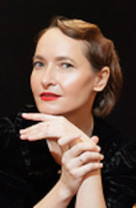 Larina, Elena