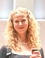 Chlud, Julia